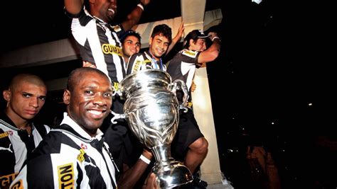 Botafogo: Seedorf ganha destaque na imprensa internacional após choro e ...