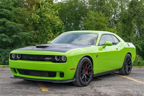 1,500-Mile 2015 Dodge Challenger SRT Hellcat 6-Speed for sale on BaT ...