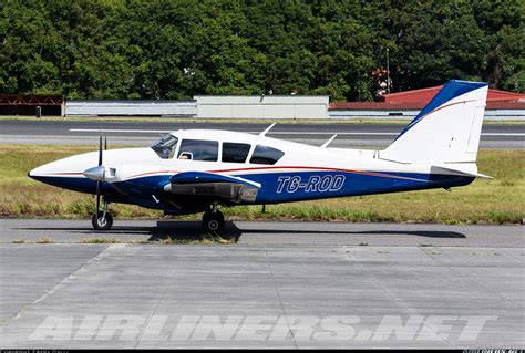 Piper PA-23-250 Aztec E - Untitled | Aviation Photo #4606545 ...