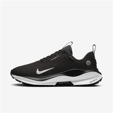 The Best Waterproof Shoes for Men by Nike. Nike SG