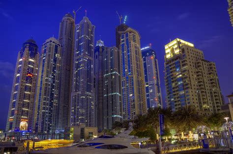 Dubai Marina Walk