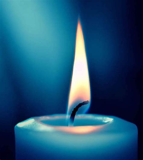 Blue Candles: Spiritual Meaning and How to Use Them for Your Intentions ...
