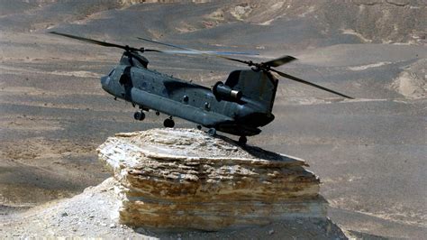 Boeing CH-47 Chinook wallpaper - Aircraft wallpapers - #3711