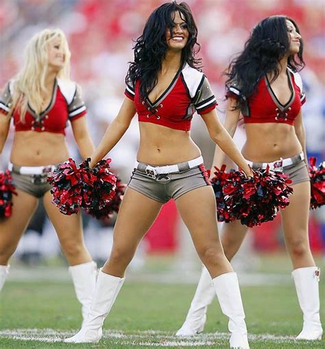 Tampa Bay Bucs Cheerleader | Buccaneers cheerleaders, Nfl cheerleaders ...