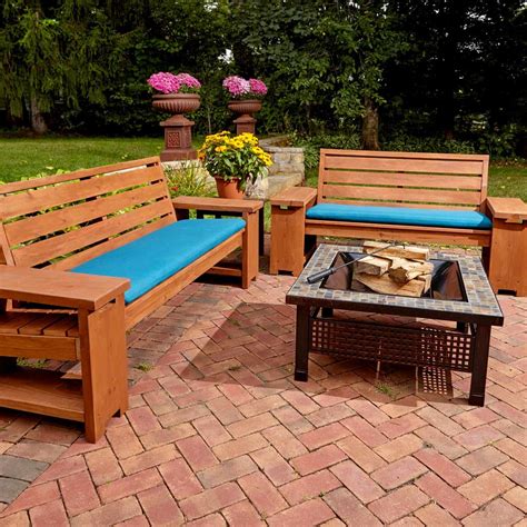 Easy Wooden Outdoor Chairs and Benches You Can DIY