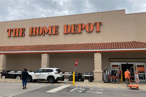 Home Depot tops 3Q expectations again, but sticks by outlook | The Hill