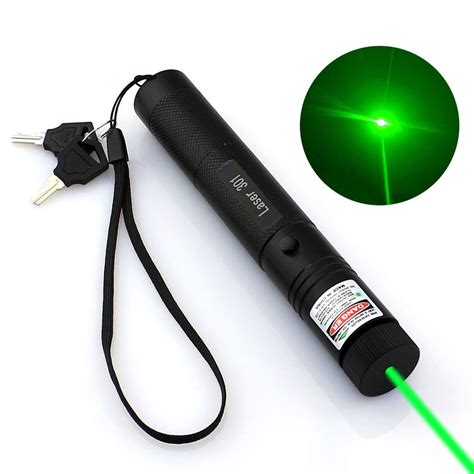 High Power Adjustable Zoom Focus Burning Green Laser Pointer Pen 301 - BeamQ