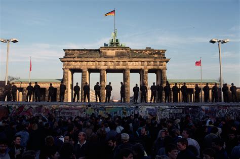 The Berlin Wall, Thirty Years Later - IMB