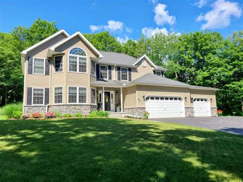 Ithaca, NY Real Estate - Ithaca Homes for Sale | realtor.com®