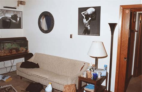 21 Grim (And Mundane) Pictures From Jeffrey Dahmer's Apartment