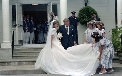 Caroline Kennedy's Wedding - Photos of Caroline Kennedy and Edwin ...