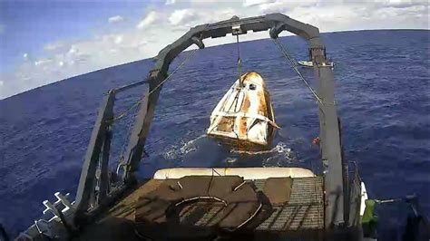 Photos, Video of SpaceX Crew Dragon Splashdown in Atlantic Ocean, When ...