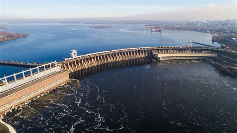 October 10 — Dnieper Dam Began Operation (1932) – Today in Conservation