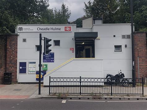 Cheadle Hulme Railway Station | Graham Benbow | Flickr