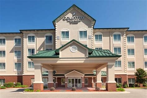 COUNTRY INN & SUITES BY RADISSON, TIFTON, GA (AU$147): 2024 Prices ...