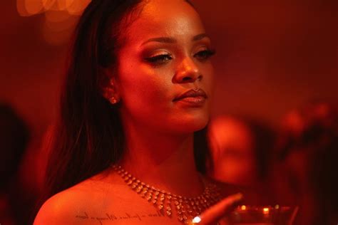 Rihanna's New Album 'Anti' Release Date Delayed? Travis Scott To Be ...