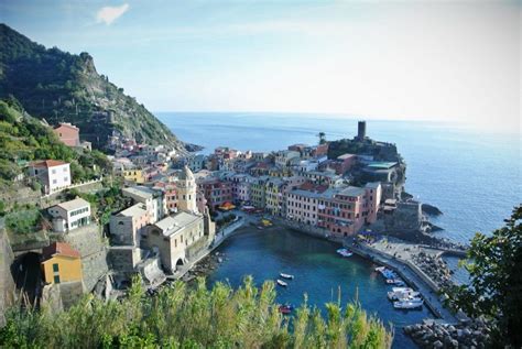 From the hiking trail from Vernazza to Monterosso | Hiking trails, Outdoor, Monterosso