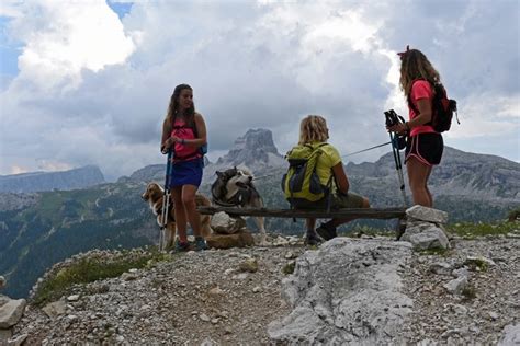 Hiking trails around Cortina in the Italian Dolomites - Hotel Ambra Cortina d'Ampezzo