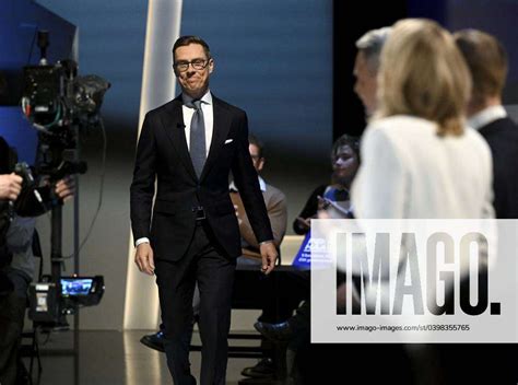 National Coalition Party (NCP) presidential candidate Alexander Stubb arrives to the Finnish