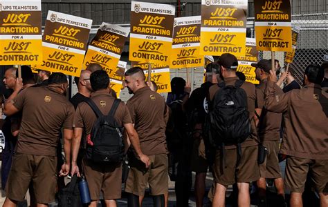 What a UPS Strike Would Mean For Customers and Employees - Newsweek