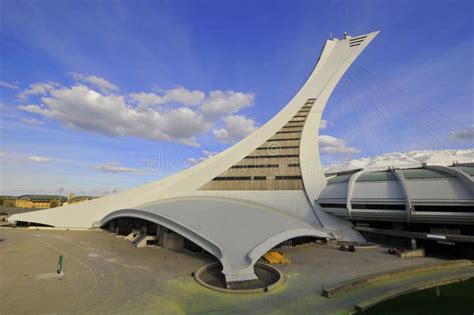 Montreal Olympic Stadium Tower Stock Photo - Image of lift, blue: 27077832