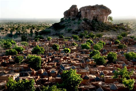 Songo, village Dogon au Mali, Photographe Sarah Hickson. Ces habitants ...