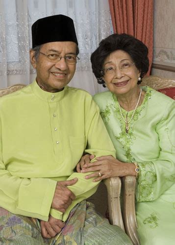 My Idols :): Tun Dr. Mahathir Mohamad :)