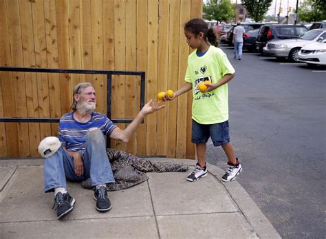 Kids learn important lessons while helping homeless people during ...