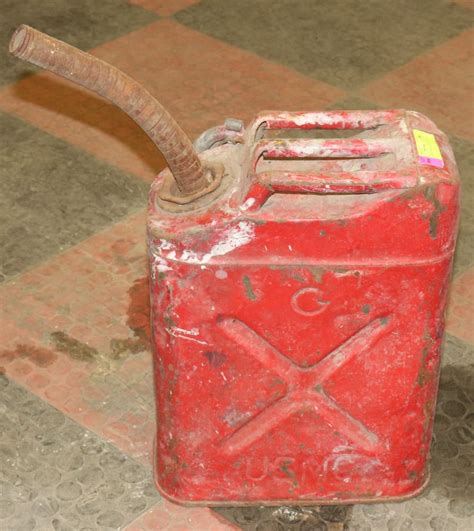 VINTAGE METAL GAS CAN WITH SPOUT