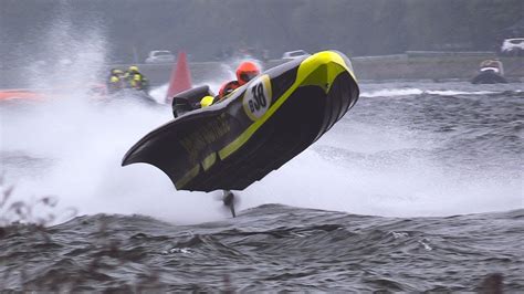 Speedboat racing - flying boats - YouTube