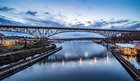 Seattle WA from the Fremont bridge looking out over Lake Union. [OC][2694x1579] | Fremont bridge ...