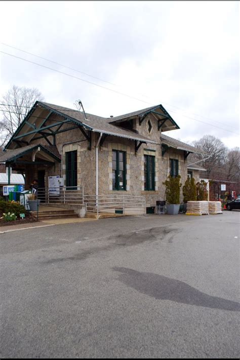 Wynnewood Train Station-Ardmore-Pennsylvania | Train depot, Train station, House styles