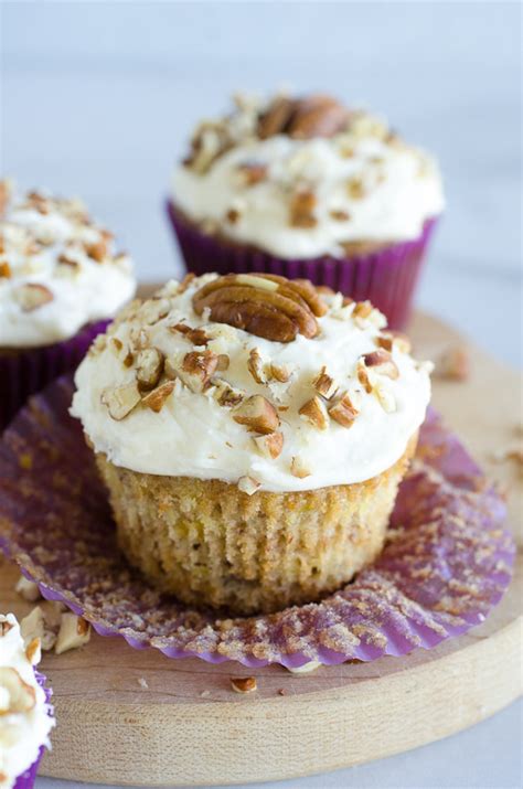 Hummingbird Cake Cupcakes