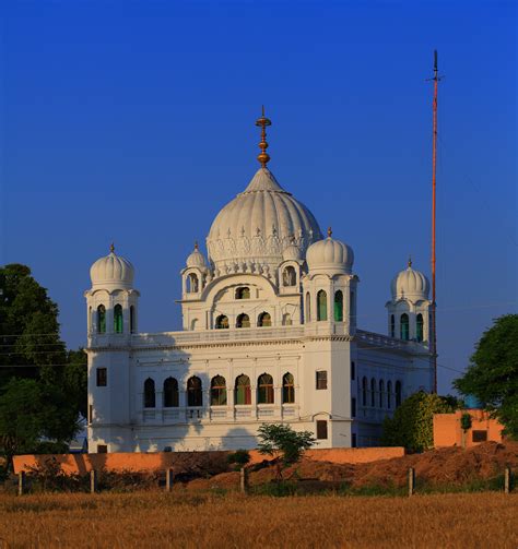 Kartarpur Sahib Gurudwara: how to visit. Plus, the history, geography ...