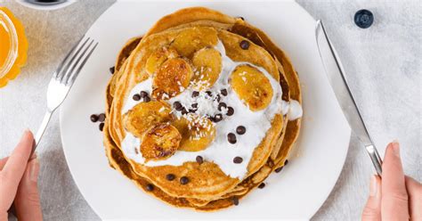 25 Best Pancake Toppings - Insanely Good