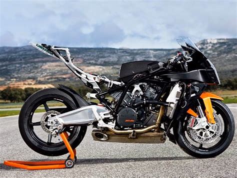 New Motorcycle: KTM RC8 Price, Review and Specs