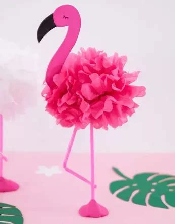 Festa Flamingo: 60 Ideias e Tutoriais para Montar Uma Linda Festa! Diy Party Decoration, Letter ...