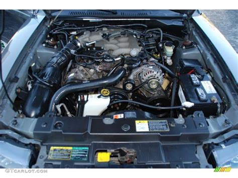 2003 Ford Mustang V6 Coupe 3.8 Liter OHV 12-Valve V6 Engine Photo #39404357 | GTCarLot.com