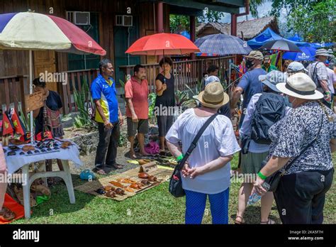 Festival cultural alotau hi-res stock photography and images - Alamy