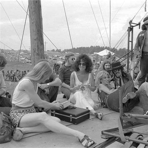 Stream Jefferson Airplane - White Rabbit (Live at WOODSTOCK; August 17, 1969) by Cosmic_Beats ...