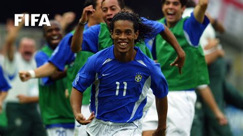 Ronaldinho Free Kick