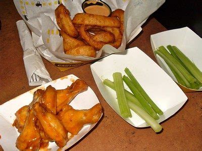 Buffalo Wild Wings Happy Hour 2020