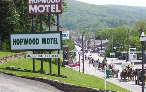 Hopwood Motel – Hotel, Best Budget Hotels, Hotel – The Hopwood Motel ...