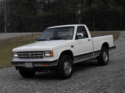 1990 Chevy S1- Steve T. - LMC Truck Life