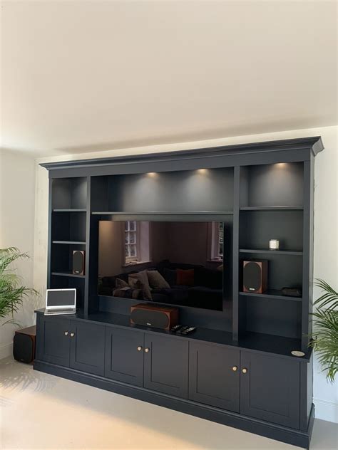 built in tv cabinet design - Dong Paredes