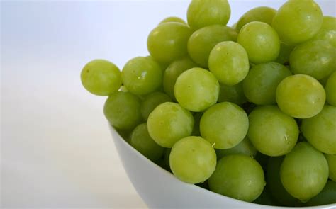 Free stock photo of green grapes