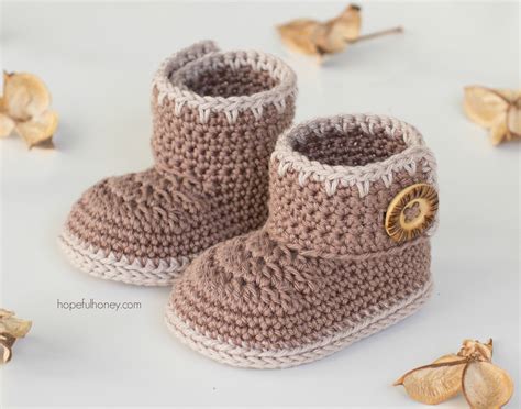 Crochet baby booties free pattern roundup - mallooknits.com