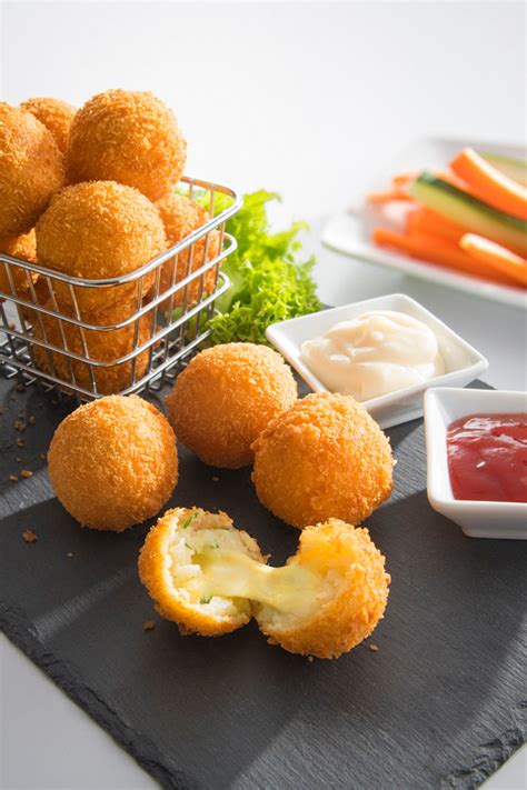 Cheesy Potato Ball - Popular Snack Recipes