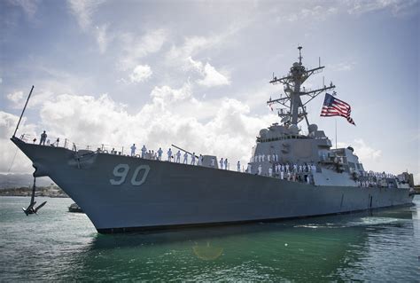 USS CHAFEE DDG-90 zu Einsatz ausgelaufen | US Navy-Schiffspost