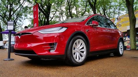 2017 Tesla Model X | Gold Coast Art Fair Grant Park 337 E Ra… | Flickr